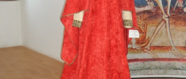 foto-vestiti-d-epoca-10-05-2019-4