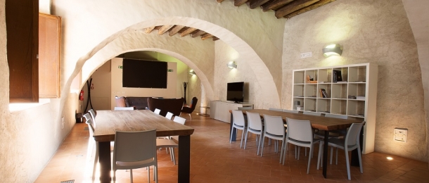 Ostello 03 Salone_IMG_0590-HDR-Modifica