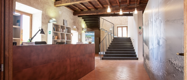 Ostello 06 Reception_IMG_0602-HDR-Modifica