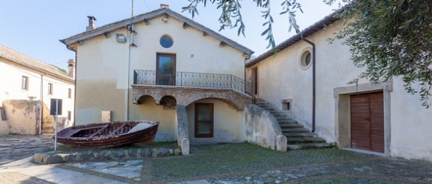Piazza_Barrozze_2